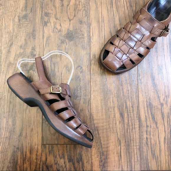 Dansko | Shoes | Dansko Fisherman Sandals Brown Leather Closed Toe Platform Chunky Buckle Strap 